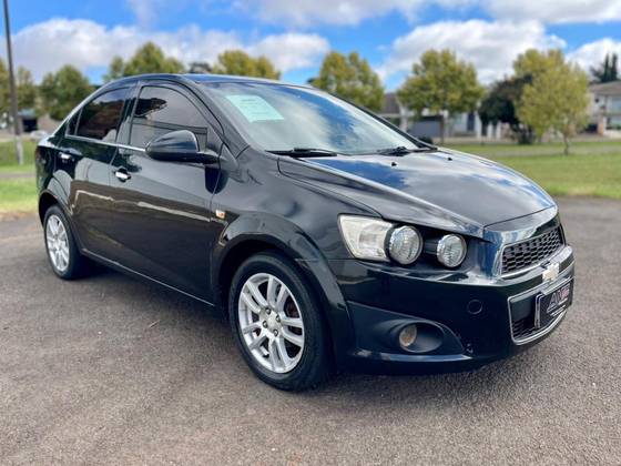 CHEVROLET SONIC 1.6 LTZ SEDAN 16V FLEX 4P MANUAL